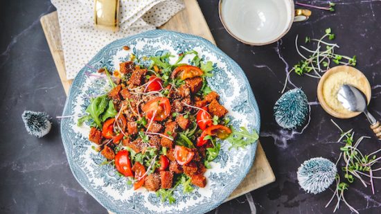 salade met gebakken chorizo