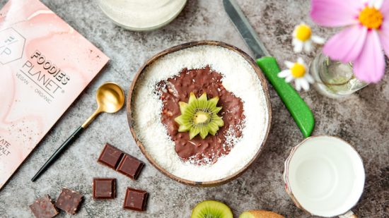 smoothiebowl met een chocoladelaag