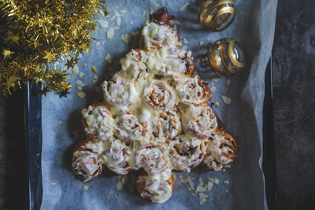 cinnamon roll kerstboom