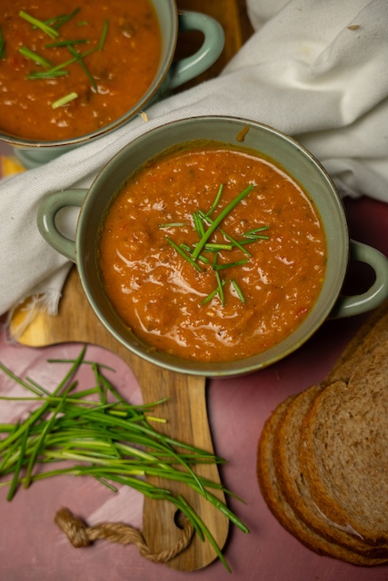 tomatensoep met zoete aardappel